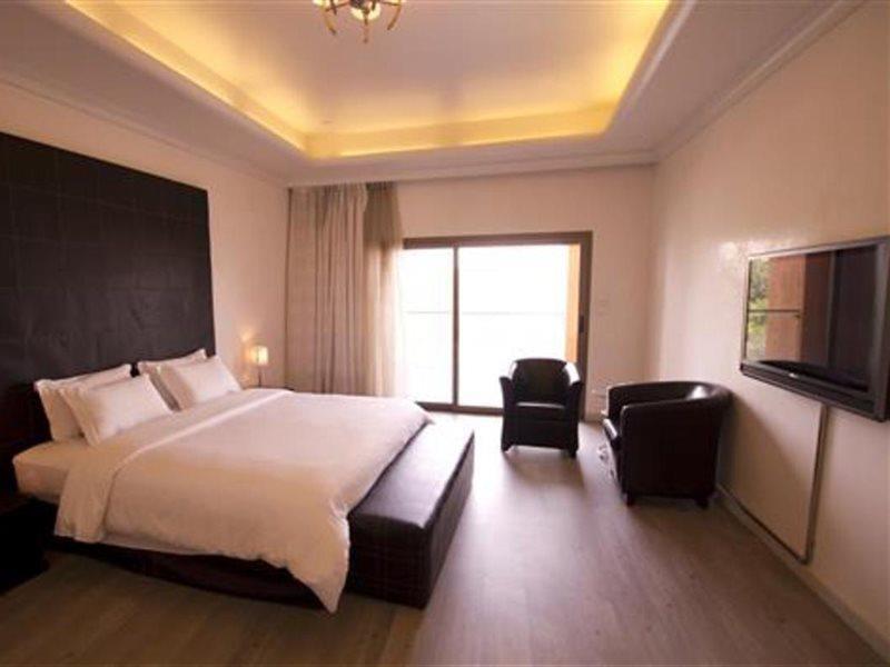Golden Tulip Al Jazira &