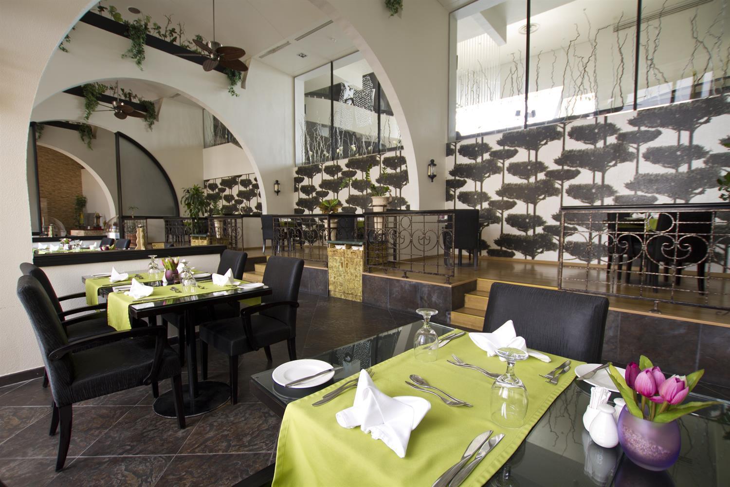 Golden Tulip Al Jazira &