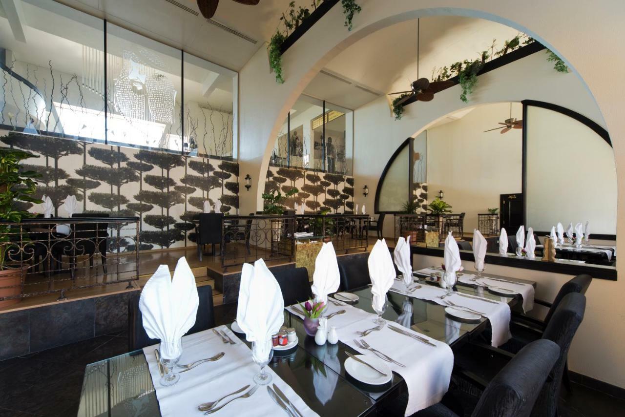 Golden Tulip Al Jazira & 4*